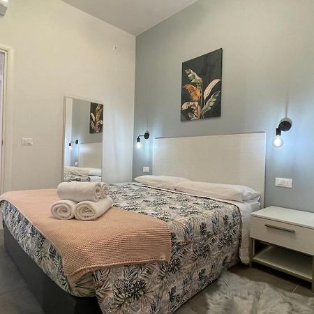 Guest House Kinga Cavour Firenze Bagian luar foto