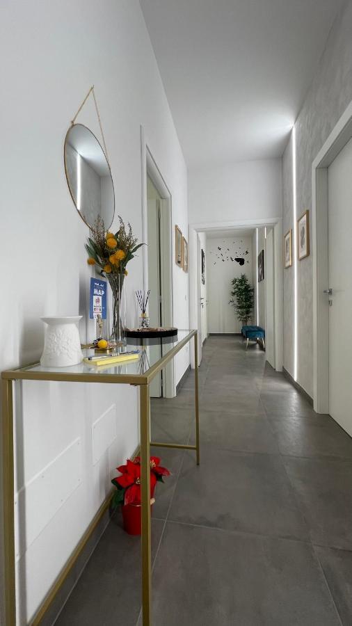 Guest House Kinga Cavour Firenze Bagian luar foto