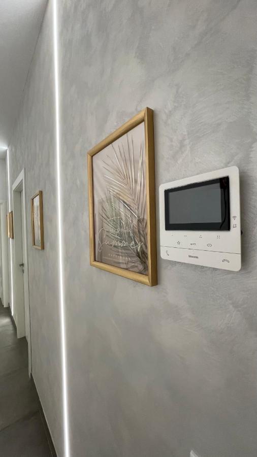 Guest House Kinga Cavour Firenze Bagian luar foto